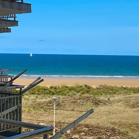 Piso Primera Linea De Playa Laredo Exteriér fotografie